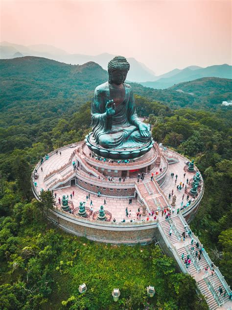 giant buddha in hong kong.